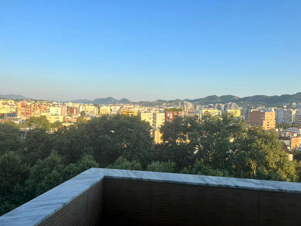 Panoramic Apartment Tirana Exterior foto